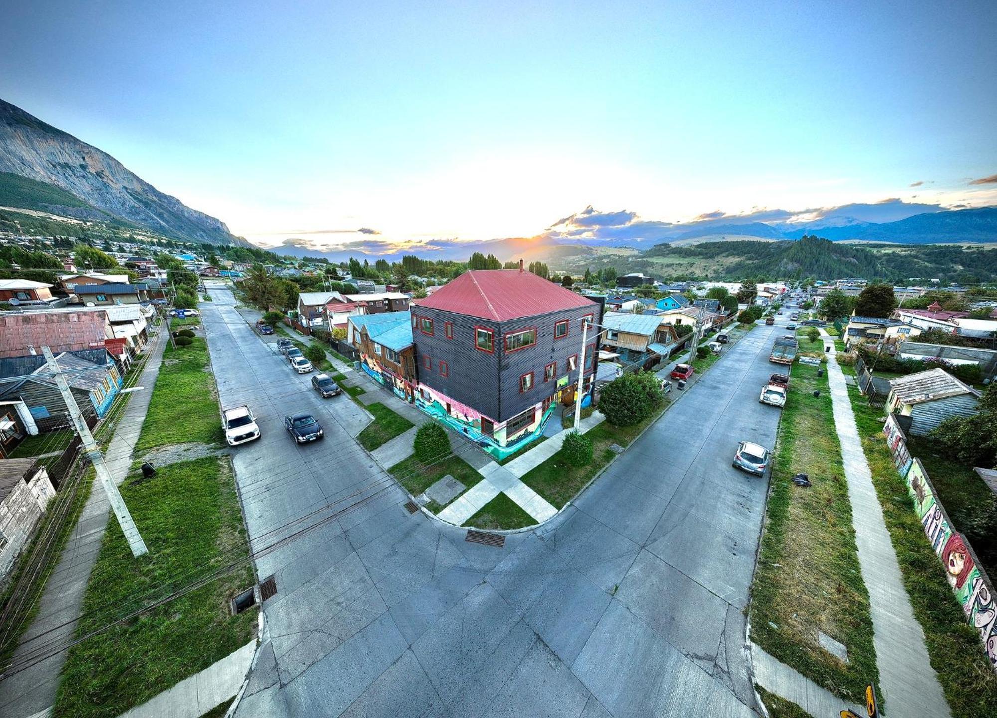 Hostal Esquina Patagonica Coyhaique Luaran gambar